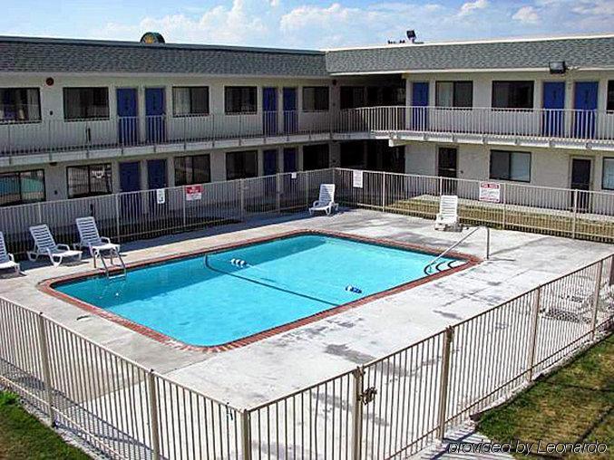 Motel 6 Kansas City, Mo - Airport Bagian luar foto
